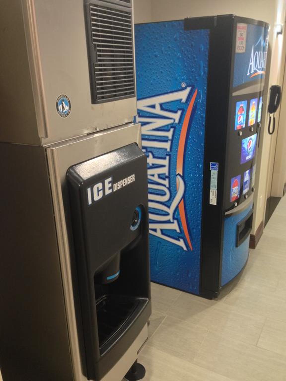 Фото Rockaway Hotel Brooklyn