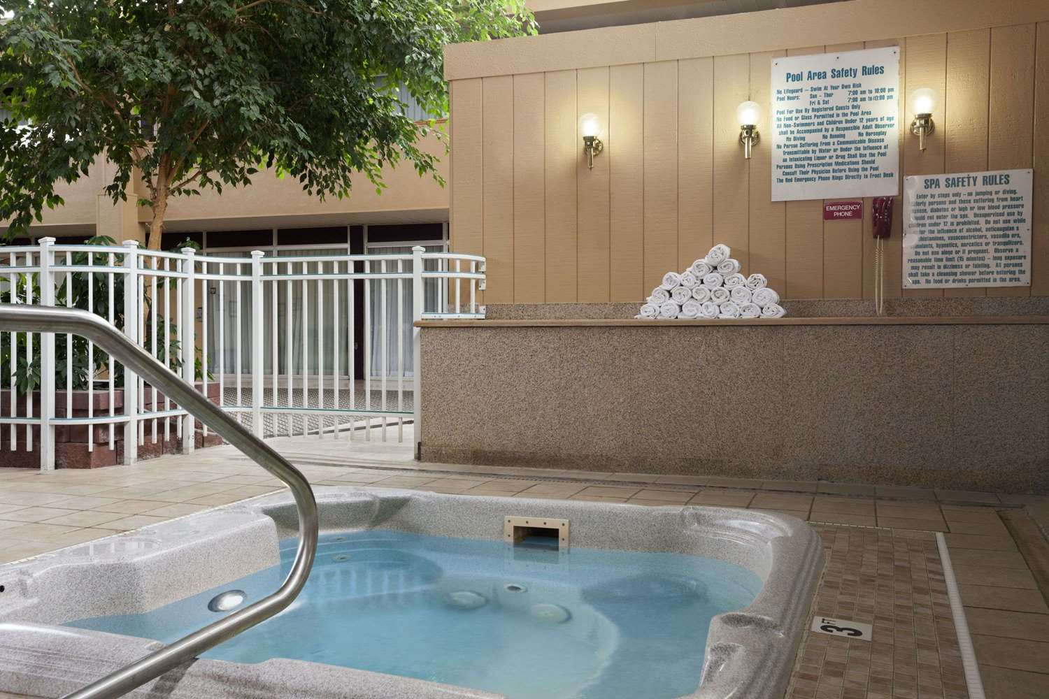 Фото Econo Lodge