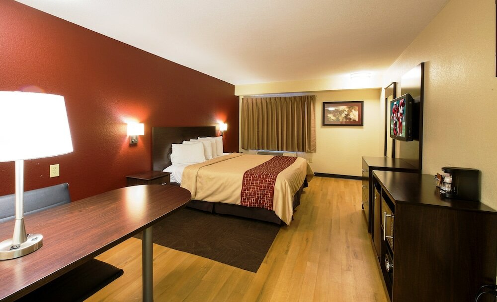 Фото Red Roof Inn San Antonio - Seaworld Northwest