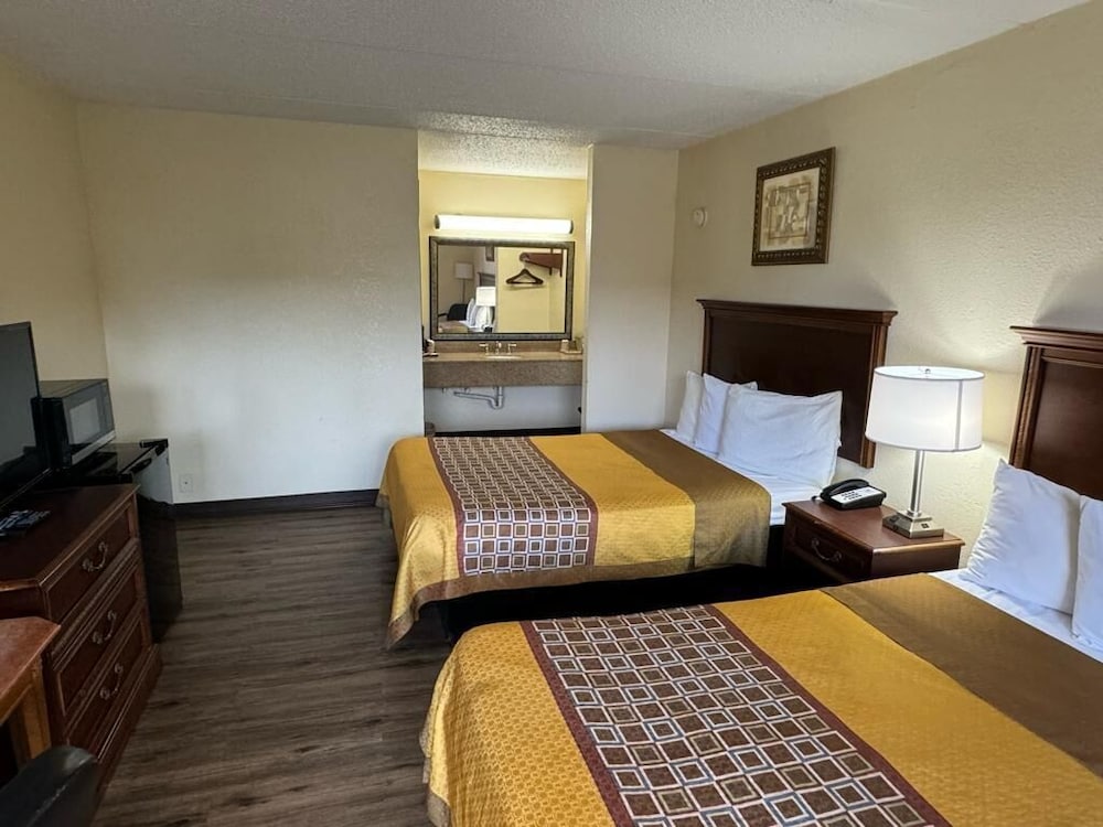 Фото Heritage Inn