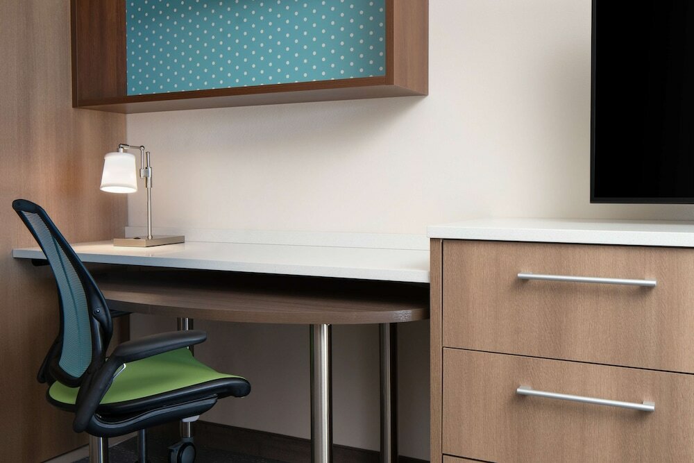 Фото Home2 suites by Hilton Carlsbad