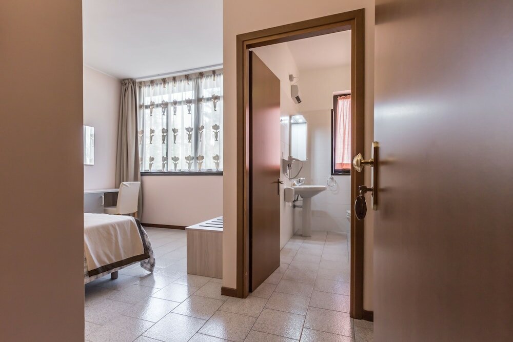 Фото Hotel Maris