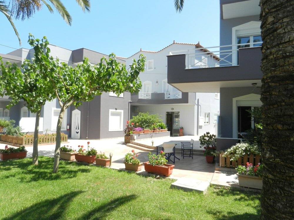 Фото Hotel Athena