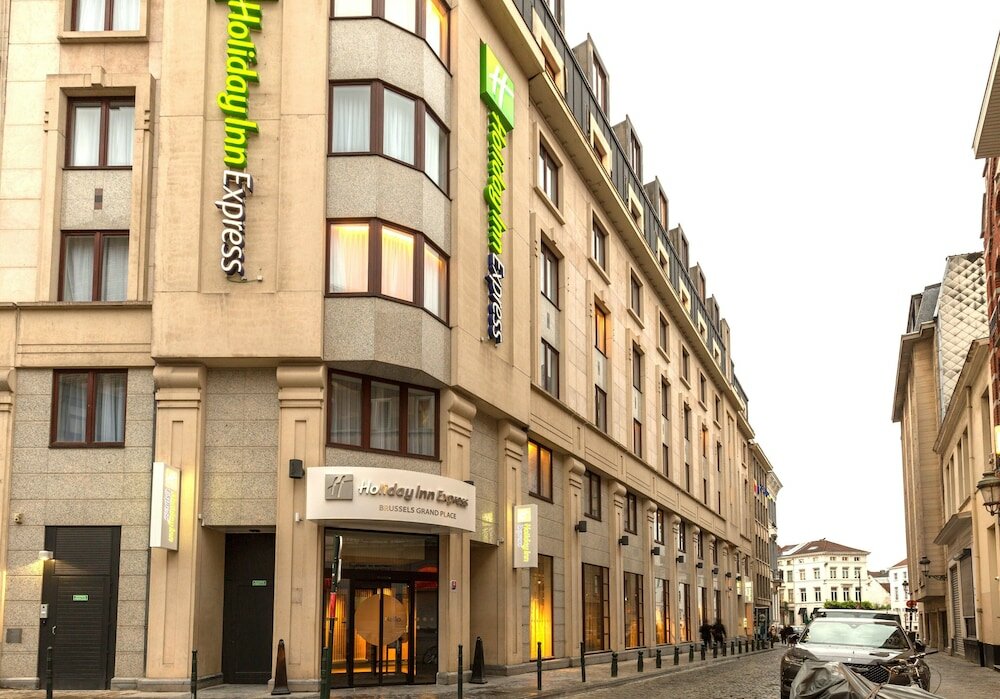 Фото отеля 1