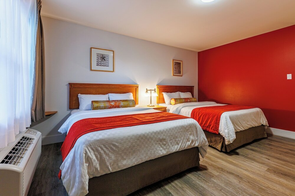 Фото Hôtel-Motel Castel de la Mer