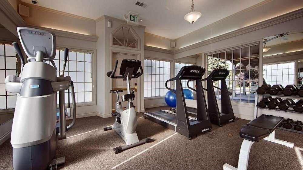 Фото Wingate by Wyndham Bellingham Heritage Inn