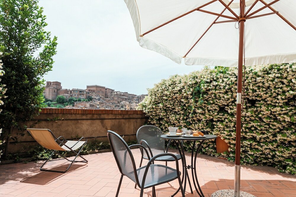 Фото Hotel Minerva