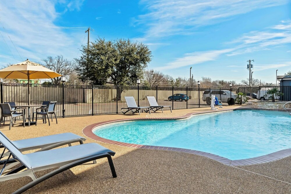 Фото Best Western Executive Inn