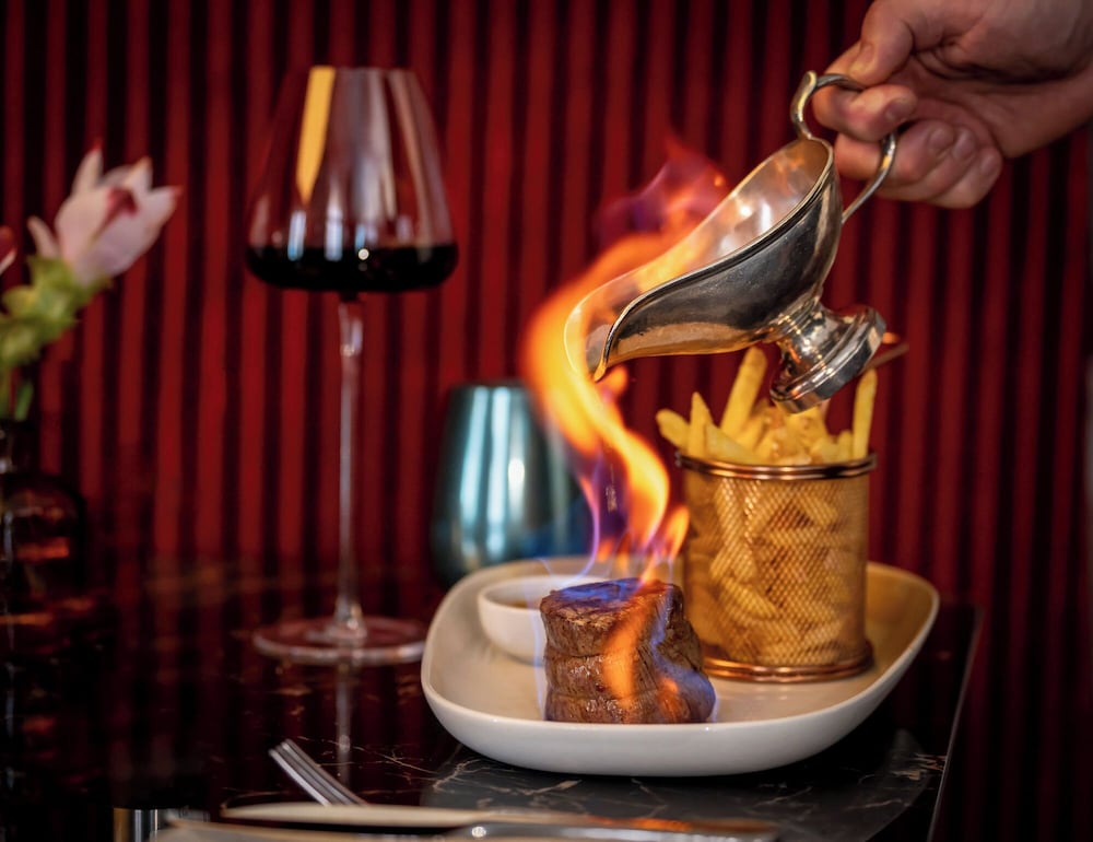 Фото Hotel Schweizerhof Luzern