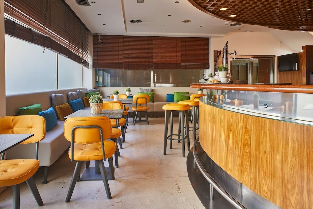 Фото Hotel Silken Luis de León