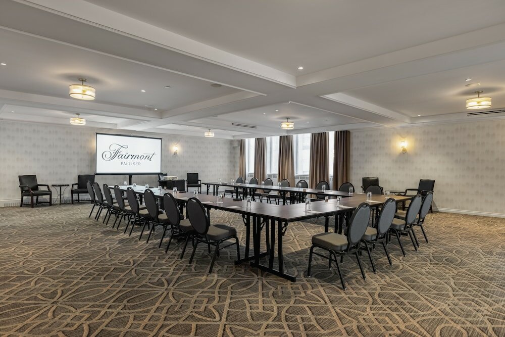 Фото Fairmont Palliser