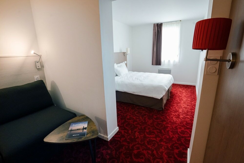 Фото Kyriad Cholet