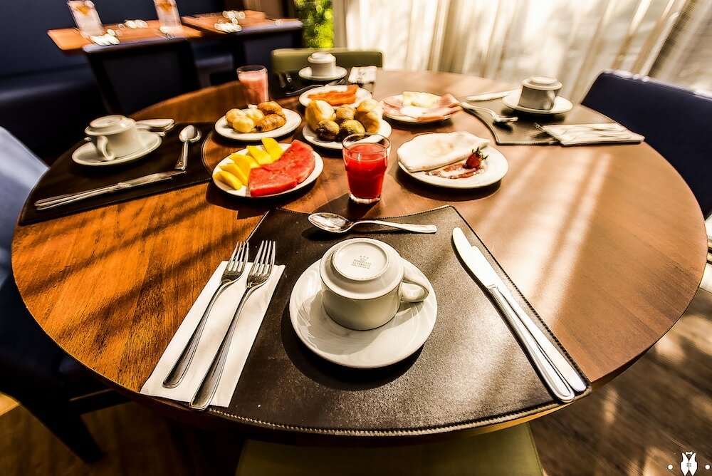 Фото Novotel Porto Alegre Tres Figueiras Hotel