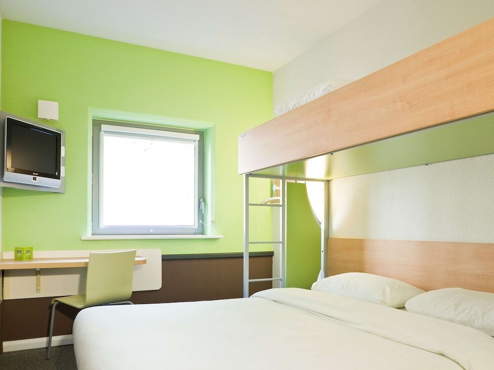 Фото Ibis budget Lille Gares Vieux-Lille