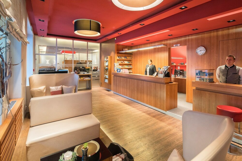 Фото Hotel Isartor