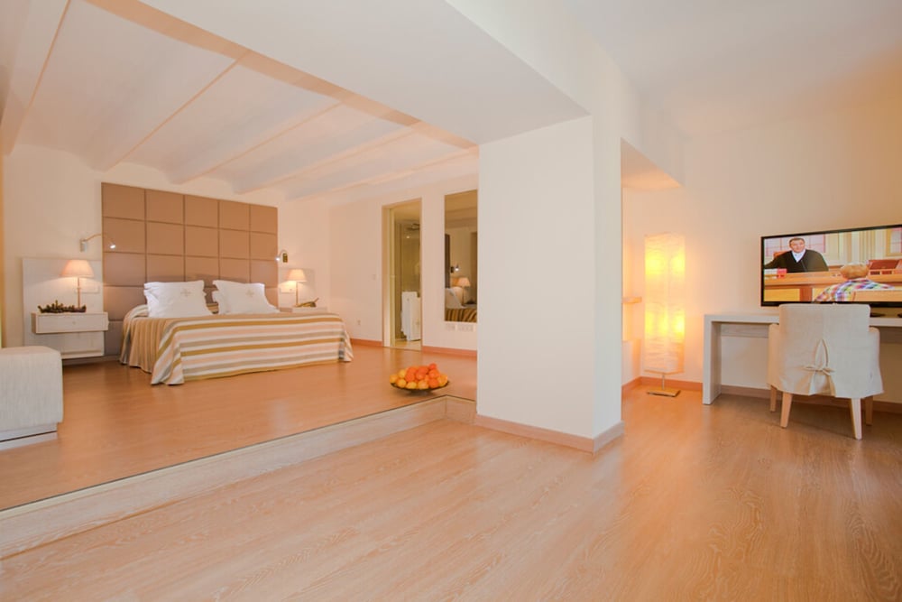 Фото L'Hermitage Hotel & SPA