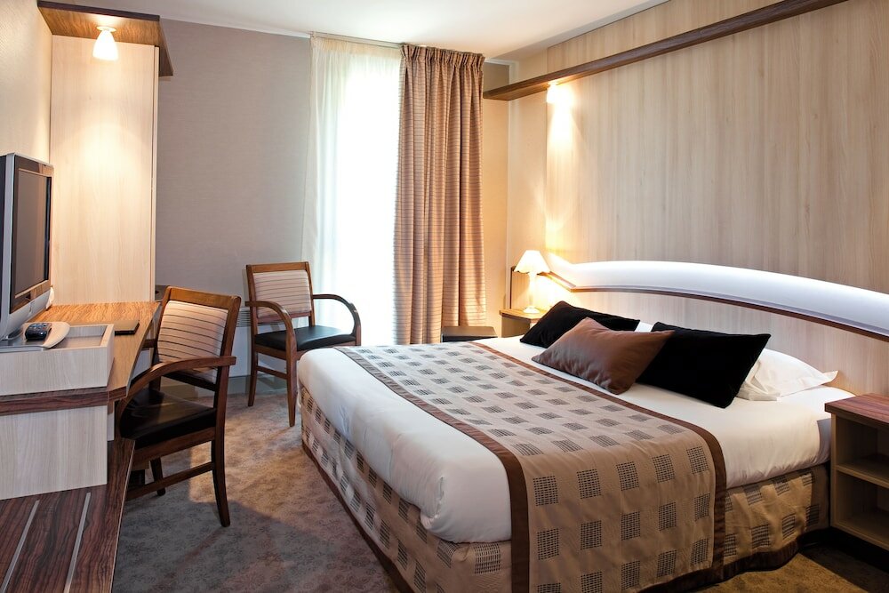 Фото Hôtel Mercure Castres L'Occitan