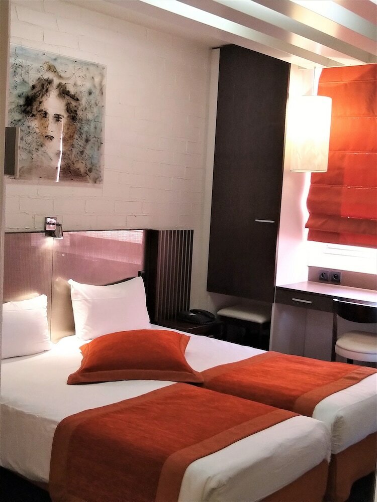 Фото Hôtel Europole