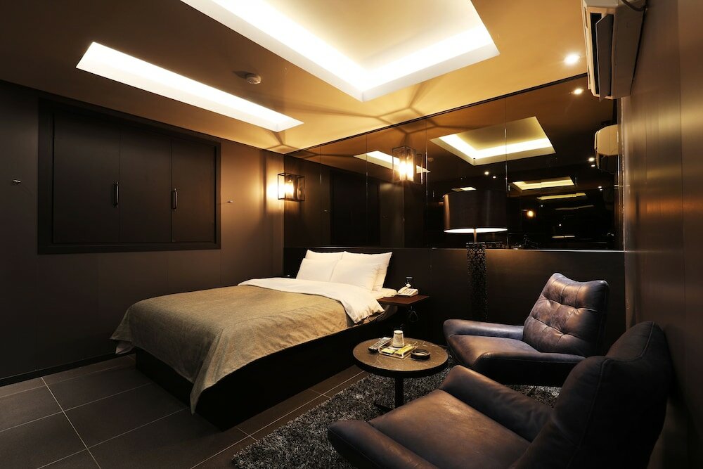 Фото Rainbow Hotel