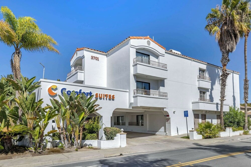 Фото Comfort Suites San Clemente Beach