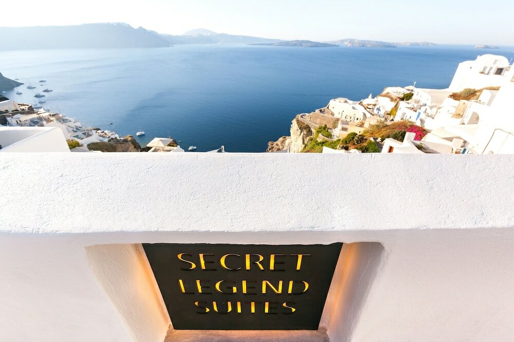 Фото Secret Legend Suites