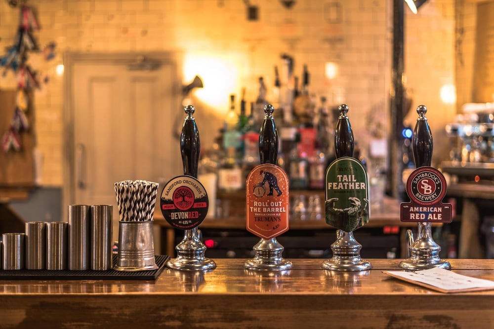 Фото Old Ship Inn Hackney