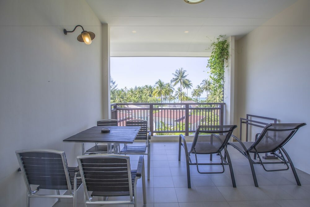 Фото Kantary Beach Hotel Villas & Suites