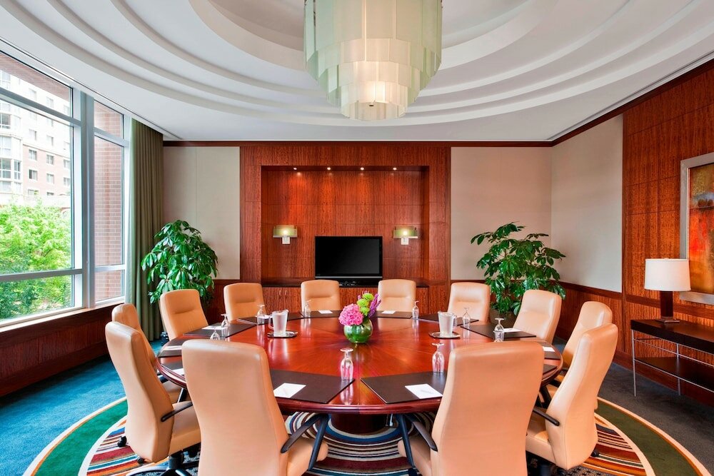 Фото The Westin Alexandria Old Town