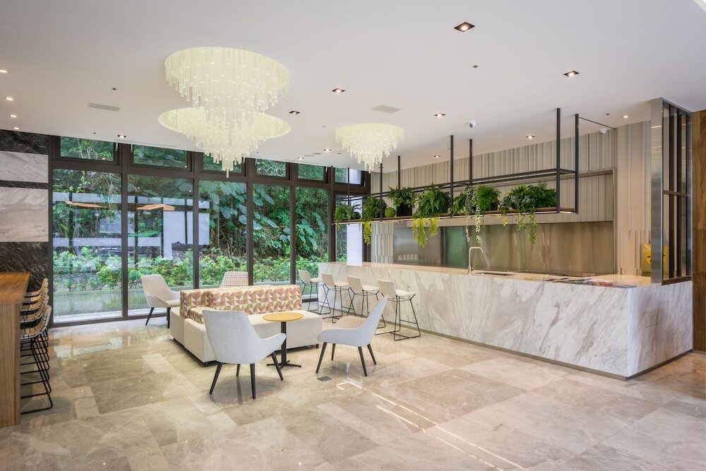 Фото Green World NanGang Hotel