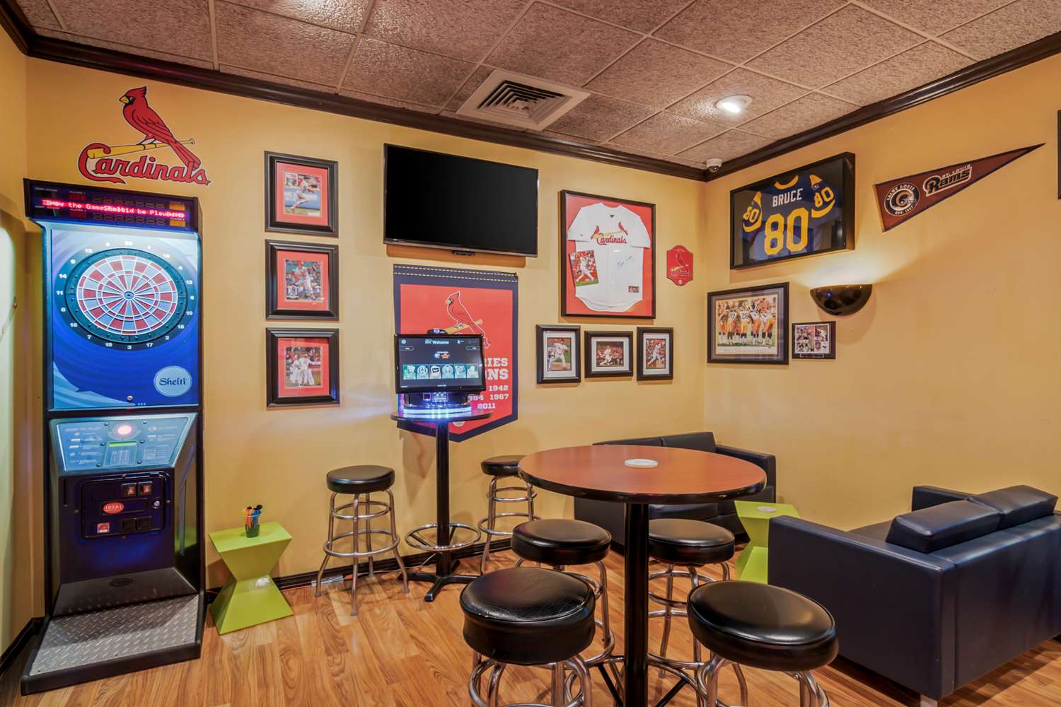 Фото Best Western Kirkwood Inn