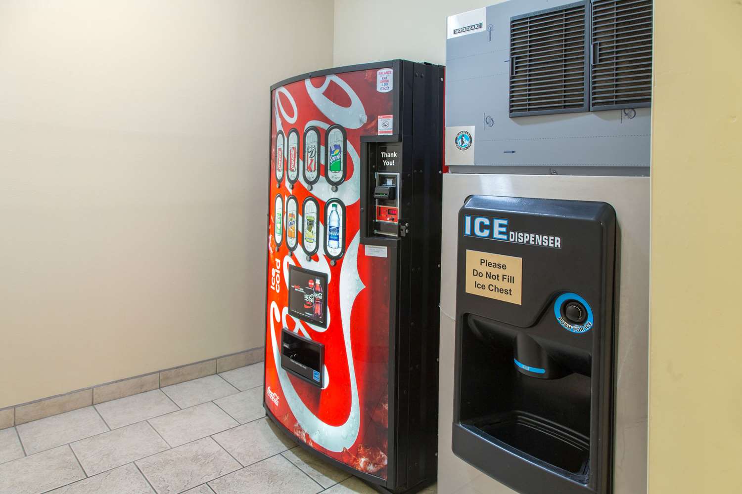 Фото Sleep Inn & Suites Bakersfield North