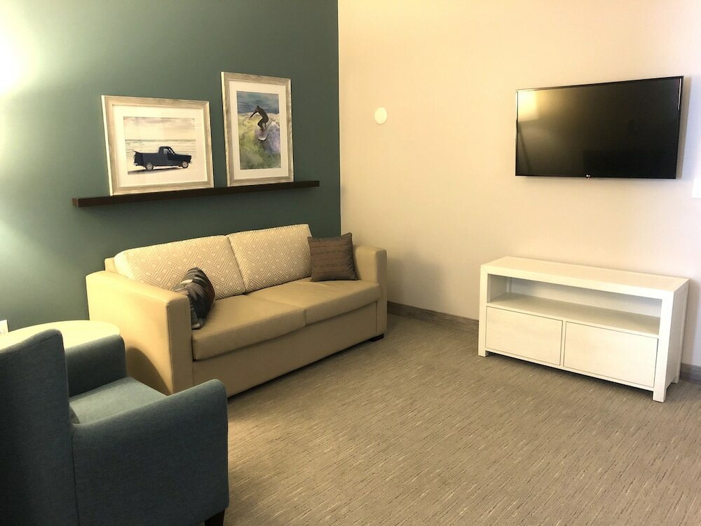 Фото SunCoast Park Hotel Anaheim, Tapestry Collection by Hilton