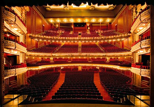 Внешний вид отеля Hampton Inn Majestic Chicago Theatre District в Чикаго, фото 2