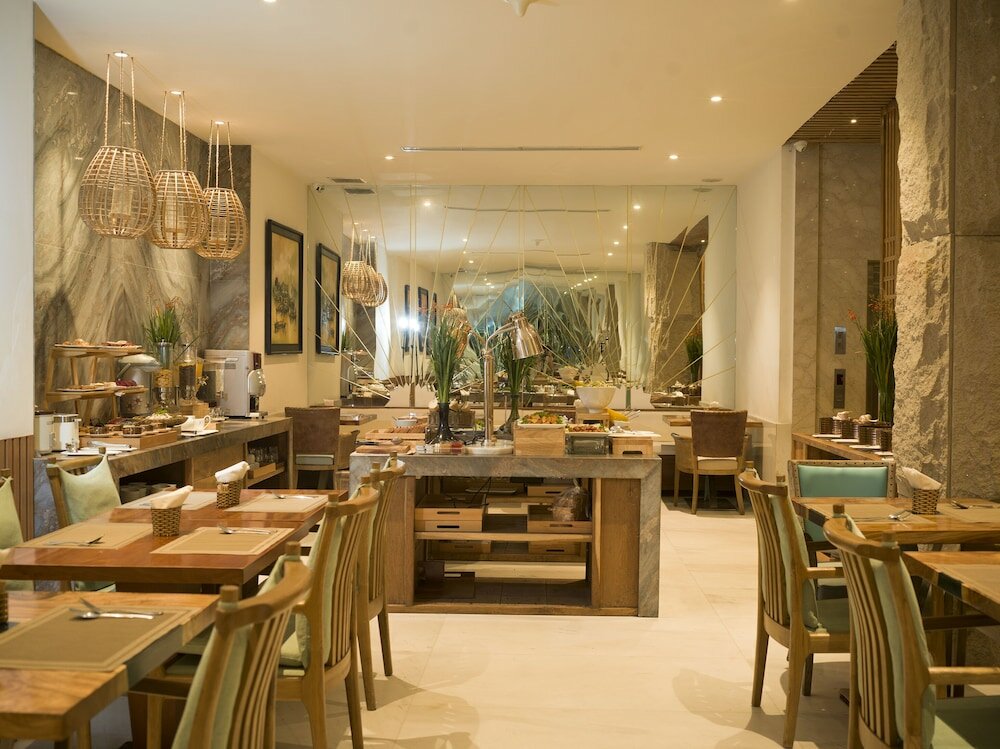 Фото A&em Art Hotel