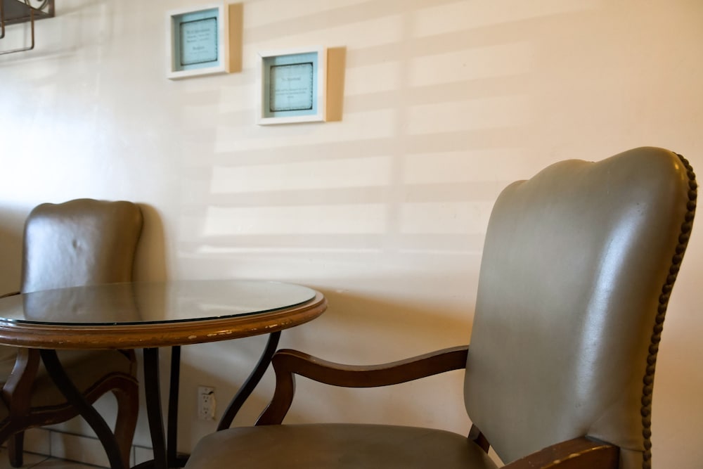 Фото The Shores Inn and Beach Houses