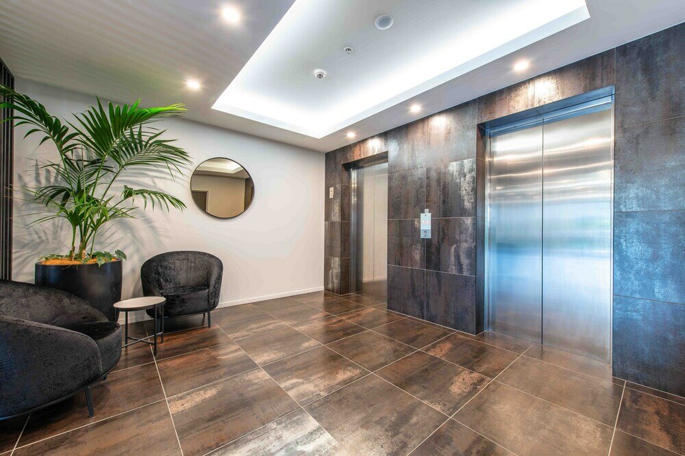 Фото Ramada by Wyndham Newmarket Auckland