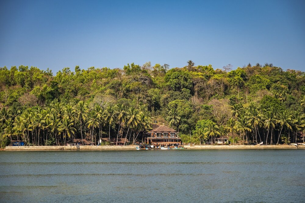 Фото Neemrana's Three Waters