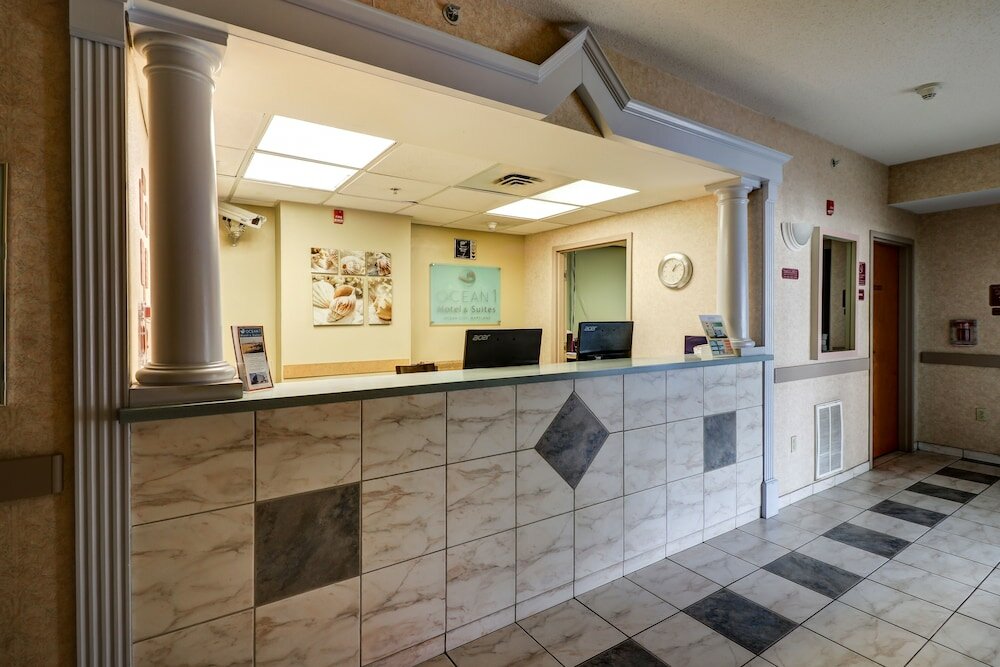 Фото Ocean 1 Hotel and Suites