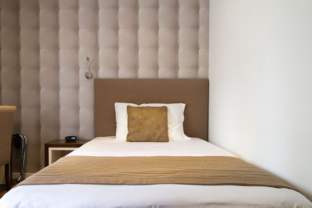 Фото Hotel Alpha