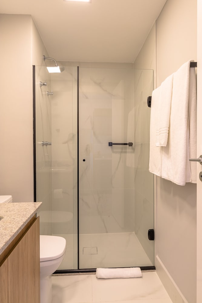 Фото Charlie Thera Ibirapuera