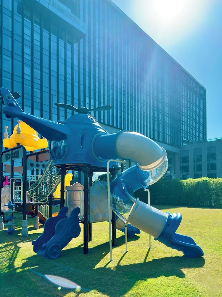 Фото New World Guangzhou Hotel