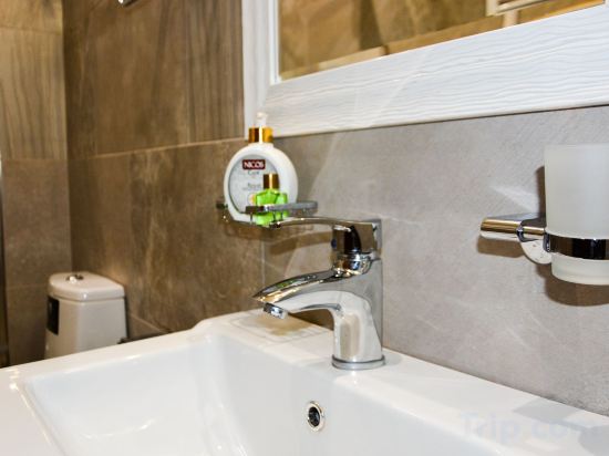 Фото Eleon Boutique Hotel