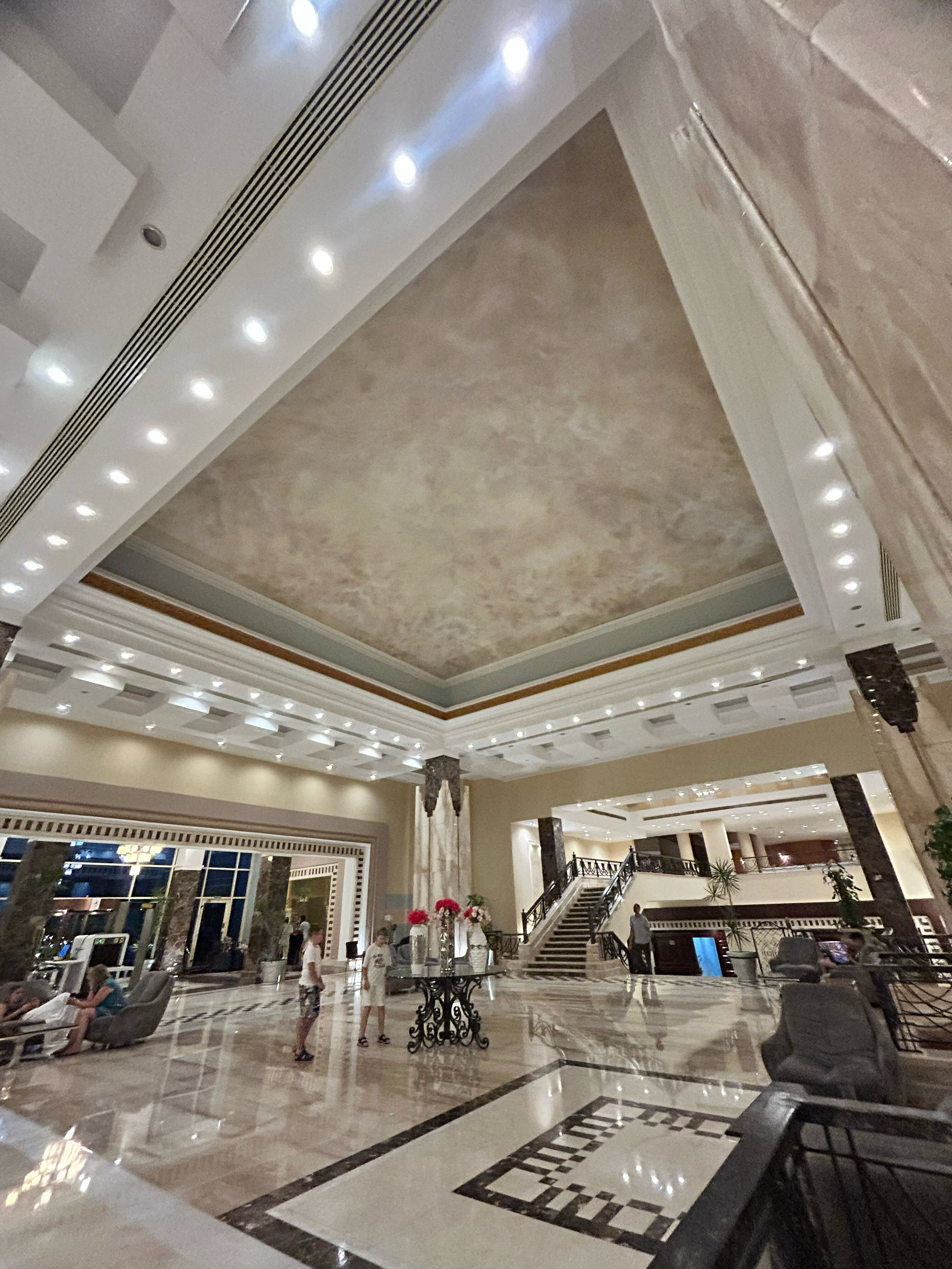 Фото Serenity Alpha Beach