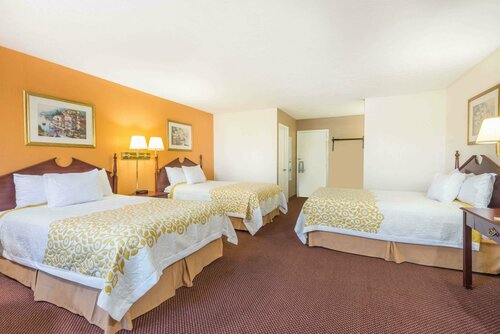 Гостиница Days Inn by Wyndham Amherst в Элирии