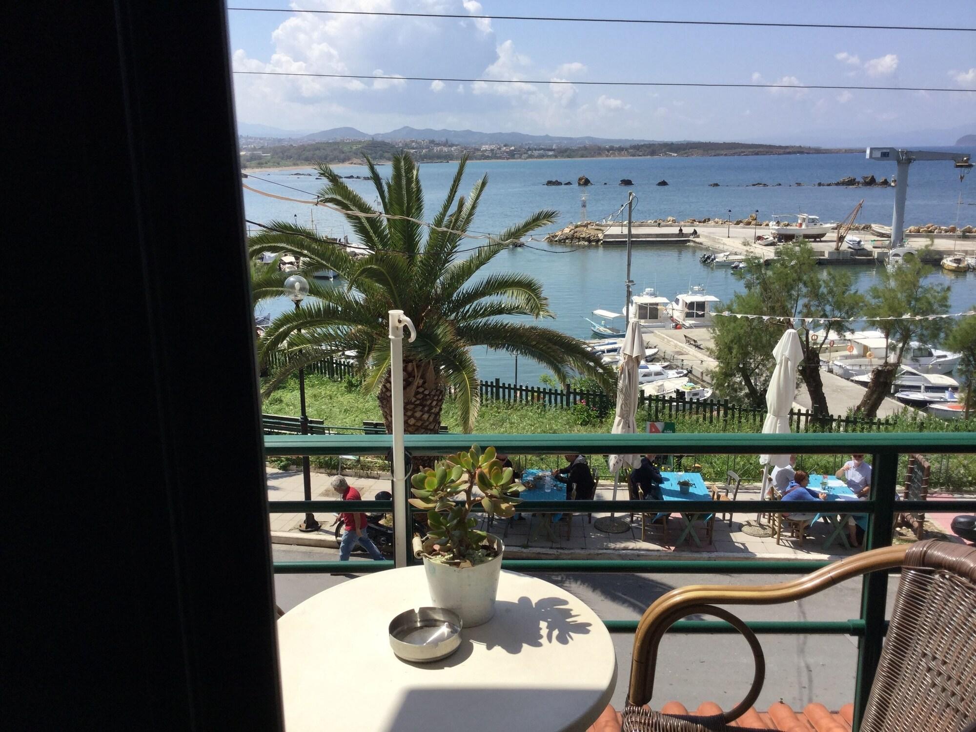 Фото Arocaria Apartments