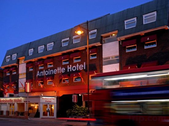 Фото отеля 1