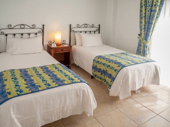 Фото Sunset Harbour Club