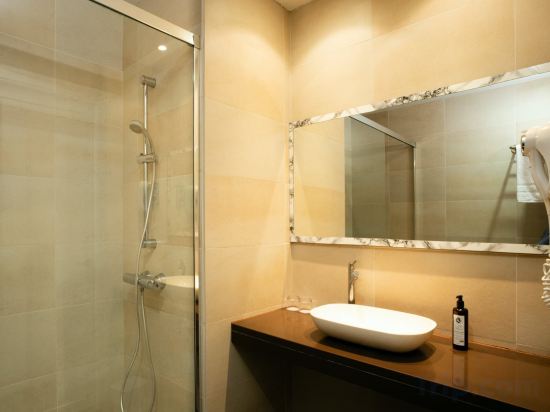 Фото Internacional Ramblas Atiram