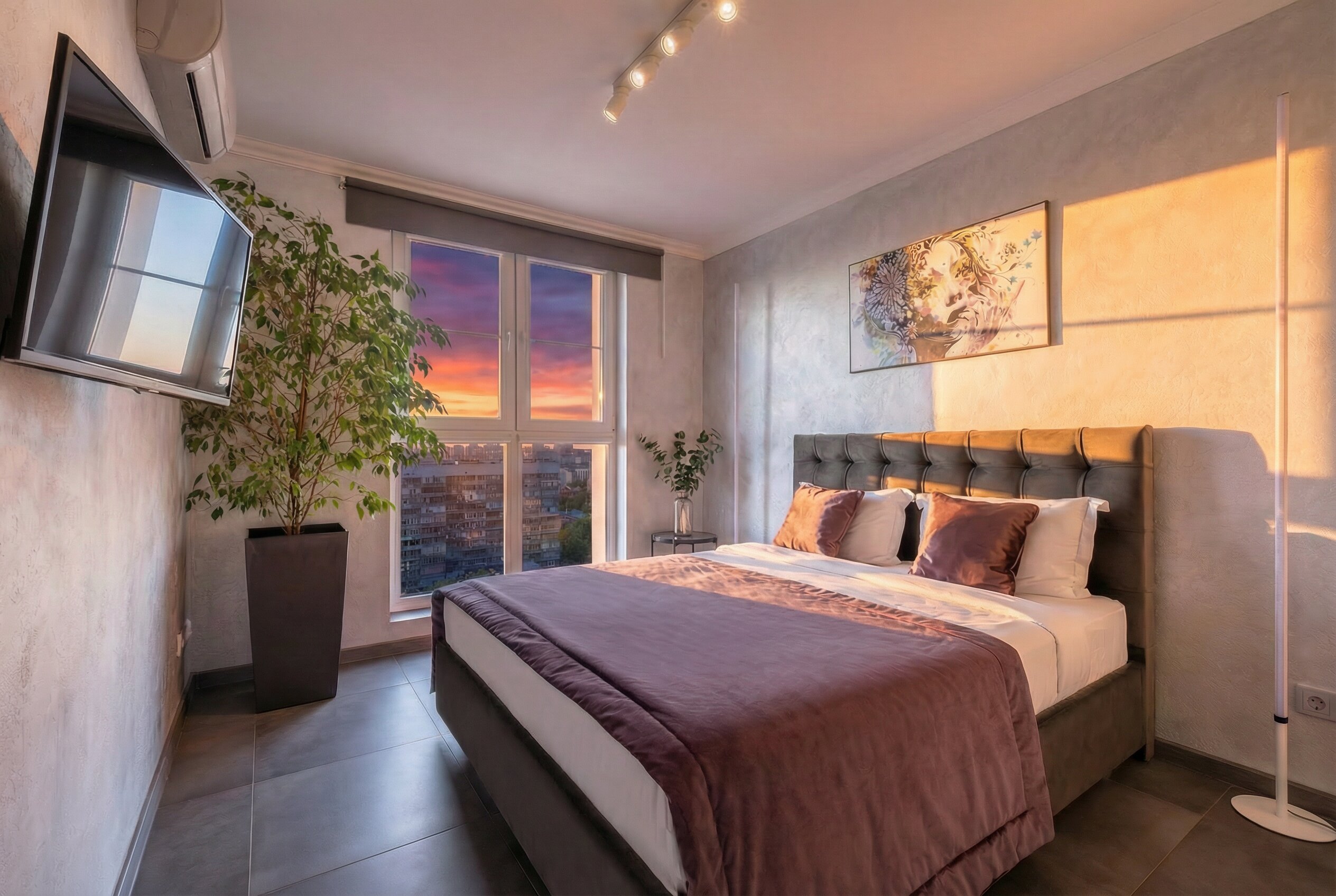 Фото Большой by Roomers