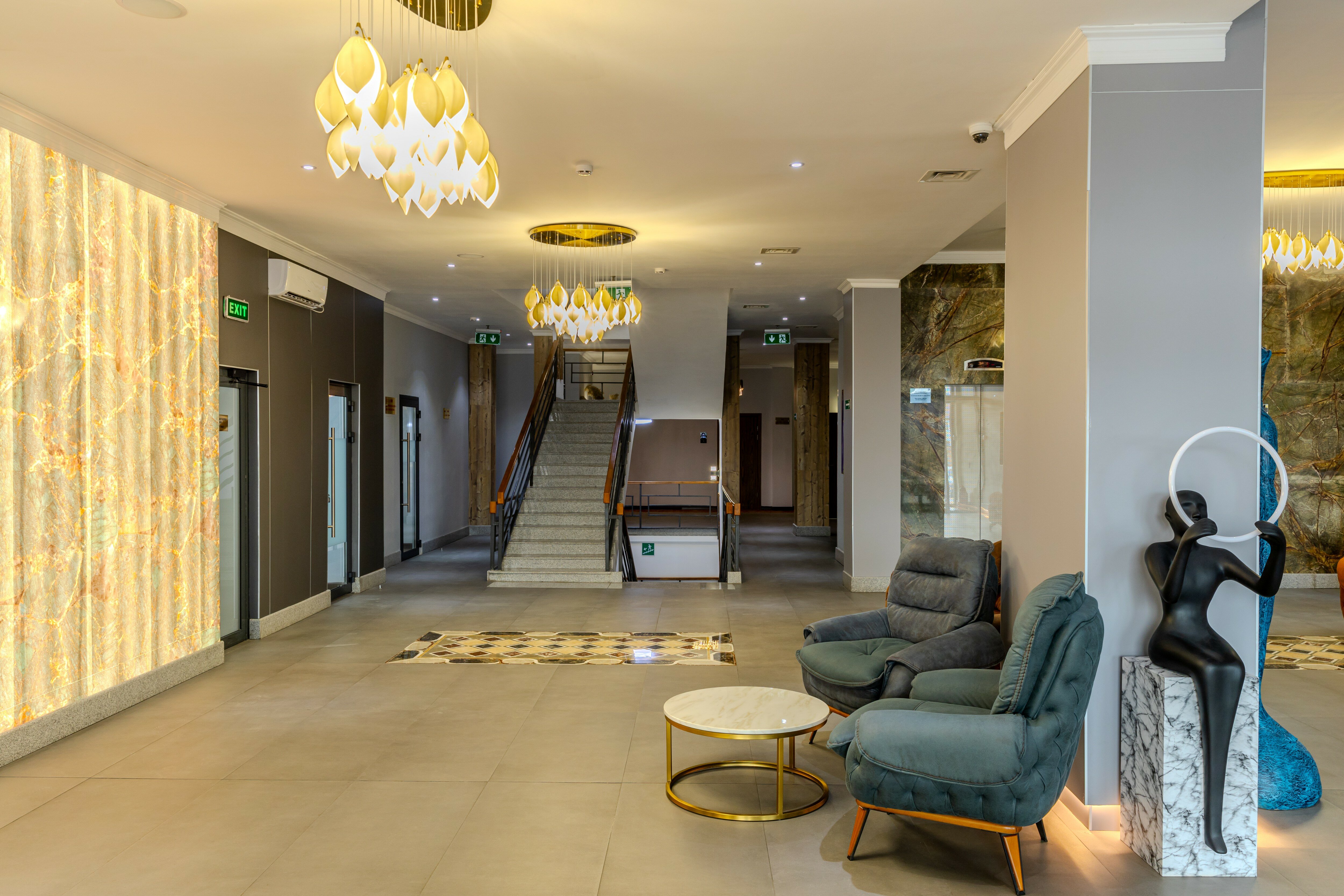 Фото Infinity Plaza